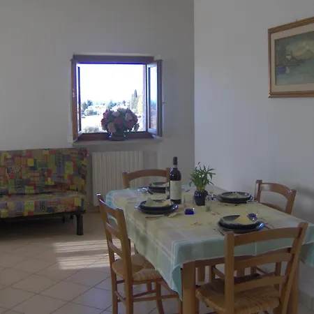 Sleeps 6 Pool Wifi Bardolino